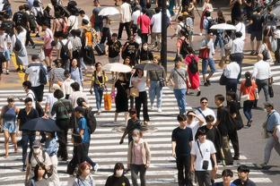 个人赛季首次三双！兰德尔13中7得到18分16板10助